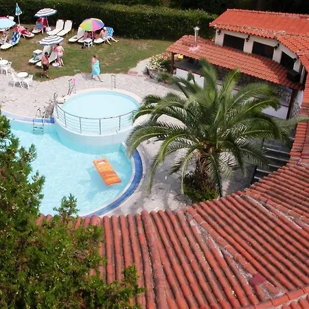 Hotel Kassandra Bay