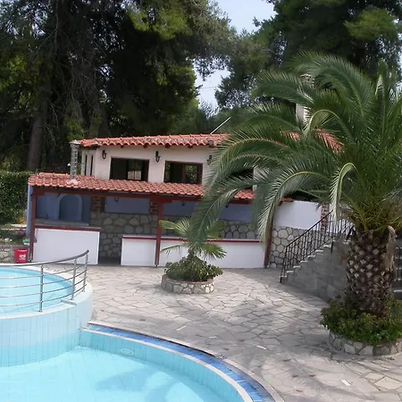 Kassandra Bay 2*