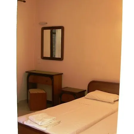 Kassandra Bay Hotell 2*