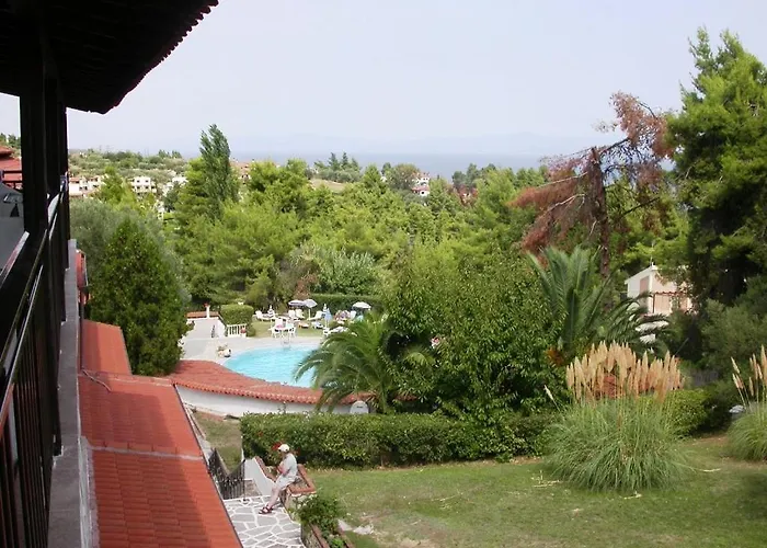 Kassandra Bay