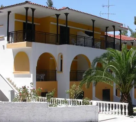 Kassandra Bay فندق خالكيذيكي