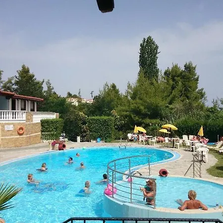 Kassandra Bay فندق خالكيذيكي